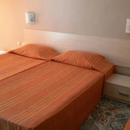 Motivi Hotel Saints Constantine and Helena