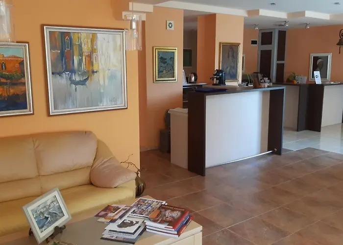 Hotel Motivi Saints Constantine and Helena